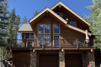 CUSTOM HOMES